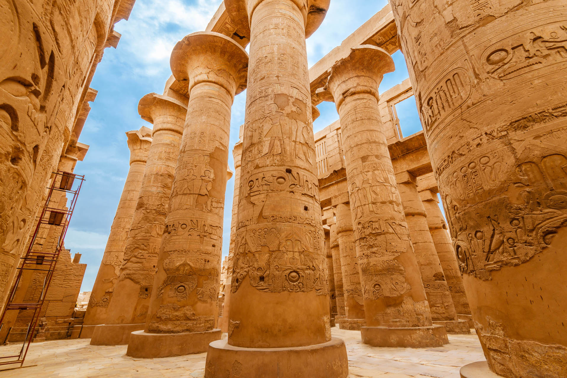 The Ultimate Guide to Visiting Karnak Temple (Just 5 Minutes Away!)
